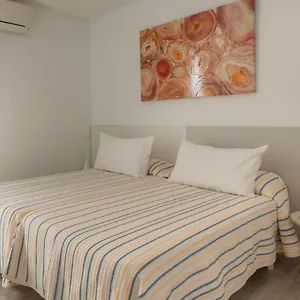 https://apartamento-am-rentals.balearic-islands.net